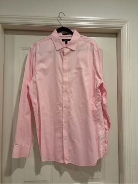 Banana Republic Light Pink Dress Shirt - Long Sleeve